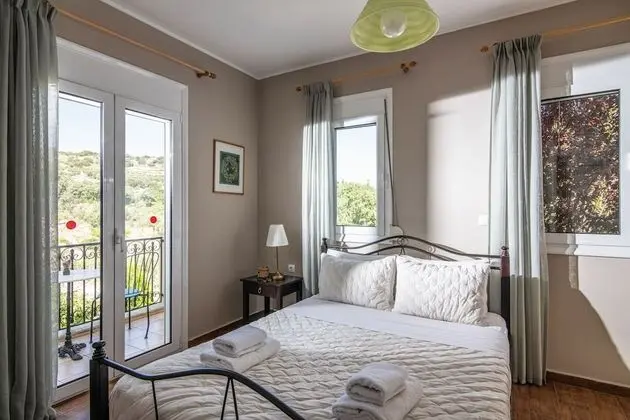 Villa, 4 Yatak Odası, Kişiye Özel Havuzlu
