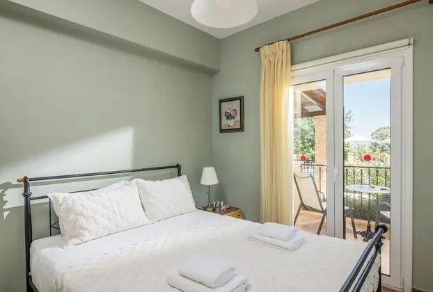 Villa, 4 Yatak Odası, Kişiye Özel Havuzlu