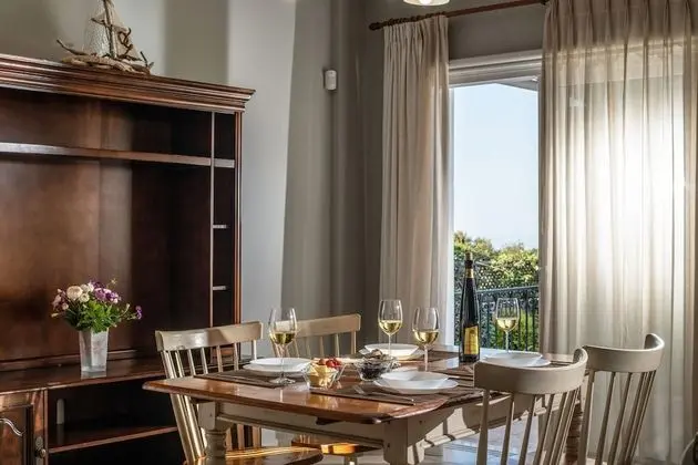 Villa, 4 Yatak Odası, Kişiye Özel Havuzlu