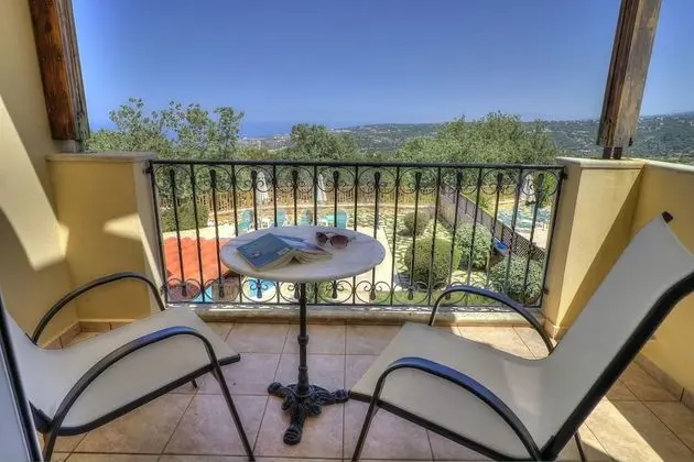 Villa, 4 Yatak Odası, Kişiye Özel Havuzlu