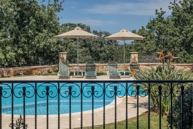 Villa, 4 Yatak Odası, Kişiye Özel Havuzlu