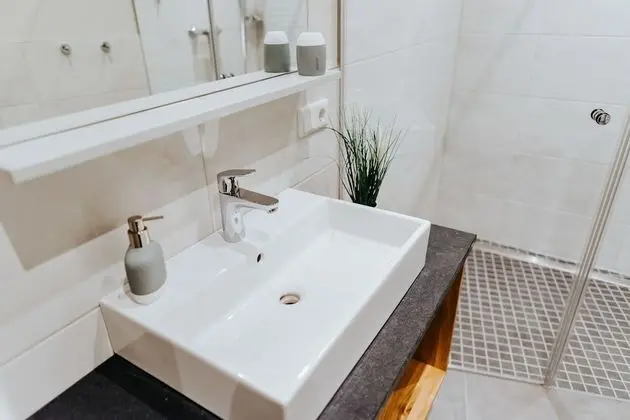 Apart Daire, Özel Banyo, Bahçe Manzaralı