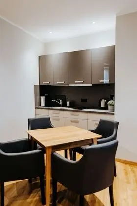 Apart Daire, Özel Banyo, Bahçe Manzaralı