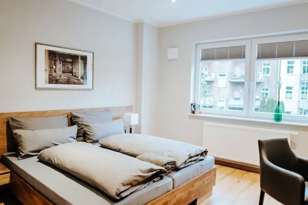 Tek Büyük Yataklı Oda, Özel Banyo, Bahçe Manzaralı