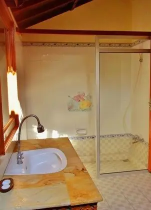 Bungalov, Bahçe Manzaralı