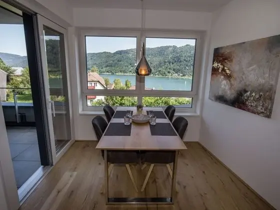 Ev