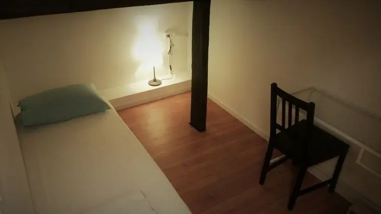 City Tek Kişilik Oda, 1 Tek Kişilik Yatak, Ortak Banyo