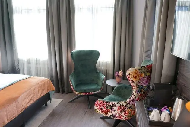 Deluxe Tek Büyük Yataklı Oda