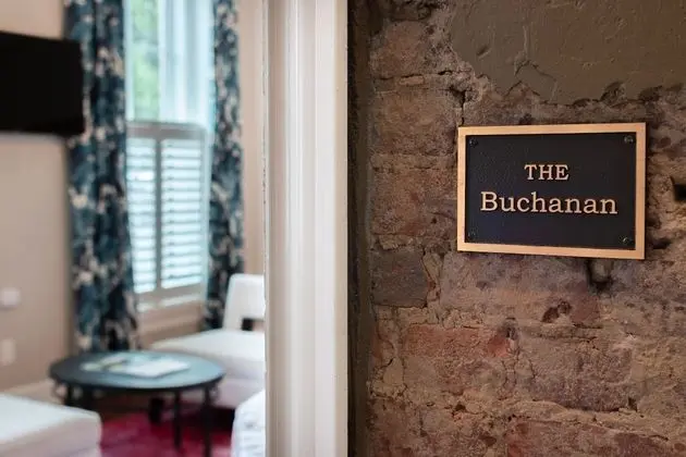 Standard Tek Büyük Yataklı Oda, Banyolu/Duşlu (01. The Buchanan)