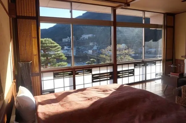 Oda, Dağ Manzaralı (Japanese Western, No Dinner after 7PM)