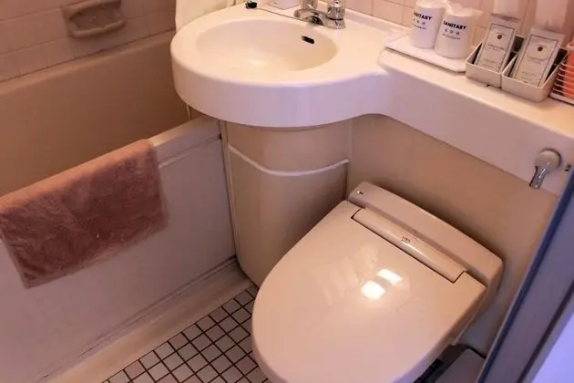 İki Ayrı Yataklı Oda, Özel Banyo