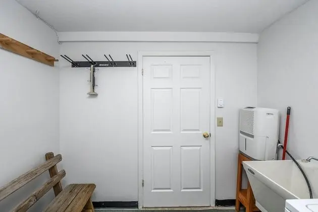 Ev, Birden Çok Yatak, Sıcak Su Havuzu