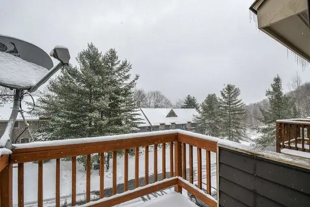 Ev, Birden Çok Yatak, Sıcak Su Havuzu