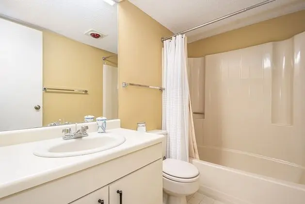 Sıra Ev, Şömine, Dağ Manzaralı