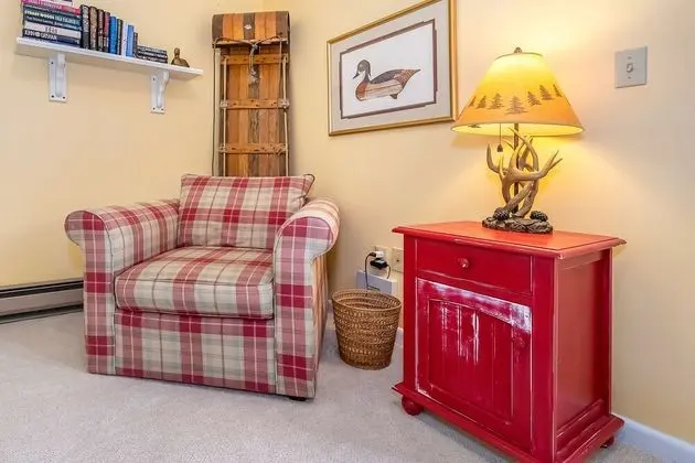 Ev, Birden Çok Yatak, Sıcak Su Havuzu