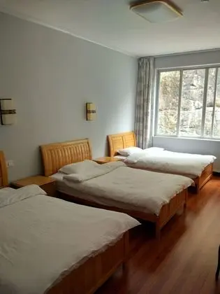 Üç Kişilik Oda