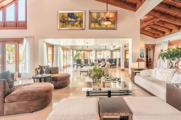 Villa, Sigara İçilebilir
