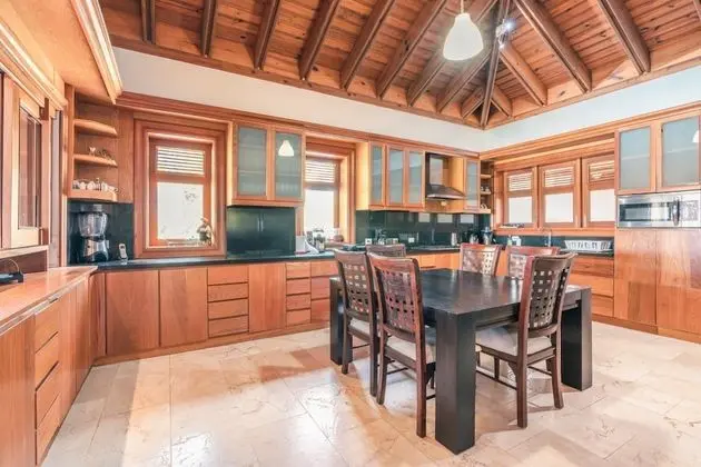 Villa, Sigara İçilebilir