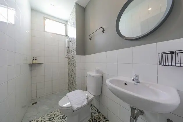 Standard Üç Kişilik Oda, Birden Çok Yatak, Sigara İçilmez