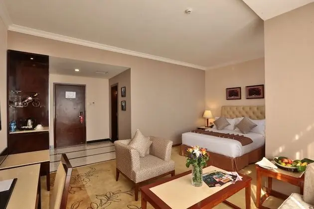 Junior Süit, Şehir Manzaralı