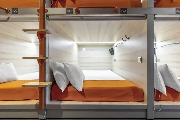 Double Capsule (12-hour accommodations)