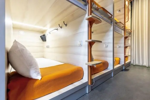 Single Capsule (3-hour Accommodations)
