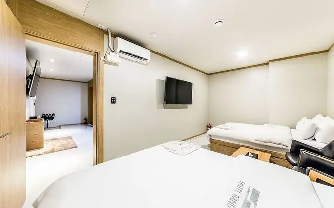 Oda (Private Room (Basement Exclusive no W)