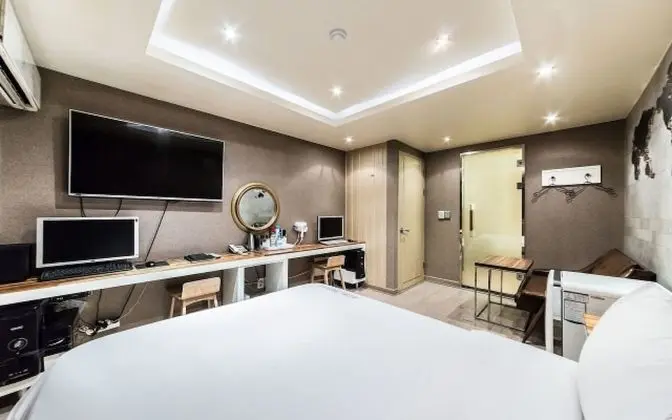 Oda (VIP room)
