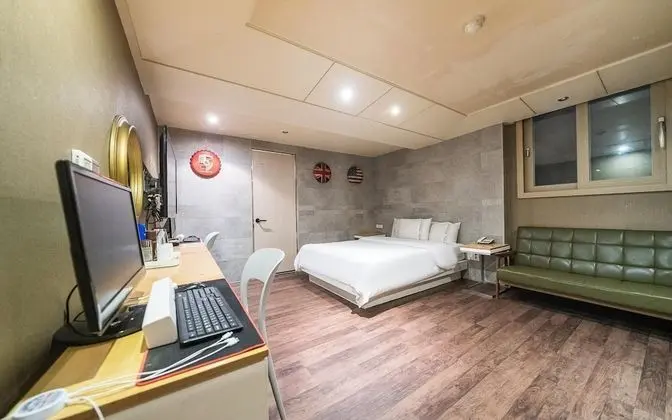 Oda (VIP room)