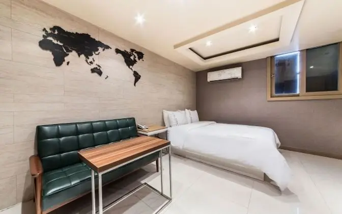 Oda (VIP room)