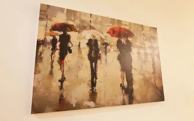 Oda (Vintage A (available on Netflix))