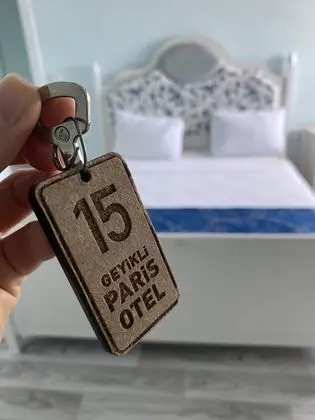 Standard Tek Büyük veya İki Ayrı Yataklı Oda