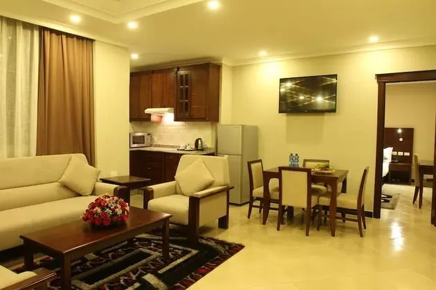 Family Süit, Birden Çok Yatak, Sigara İçilebilir, Mutfak