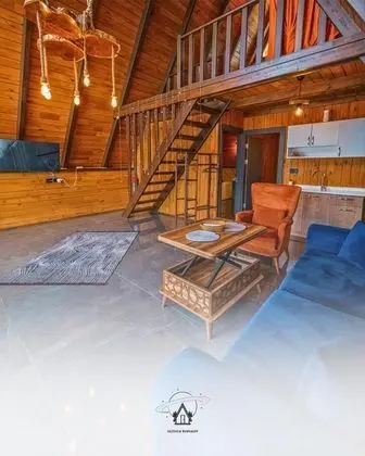 Jakuzili Bungalow ,    , Isıtmalı Özel Havuzlu