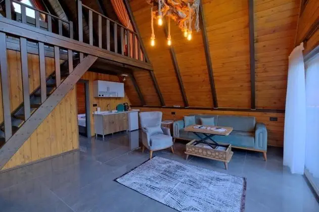 Jakuzili Bungalow ,    , Isıtmalı Özel Havuzlu