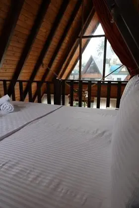 Jakuzili Bungalow ,    , Isıtmalı Özel Havuzlu