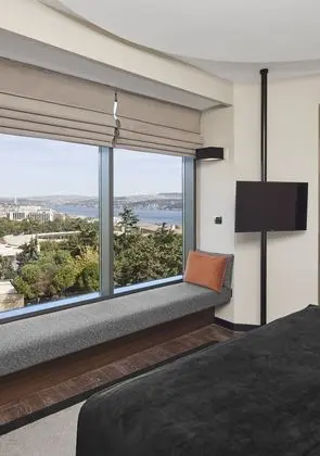 Deluxe Boğaz Manzaralı Köşe