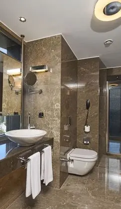 Deluxe Boğaz Manzaralı Köşe