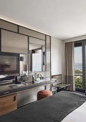 Deluxe Boğaz Manzaralı Oda