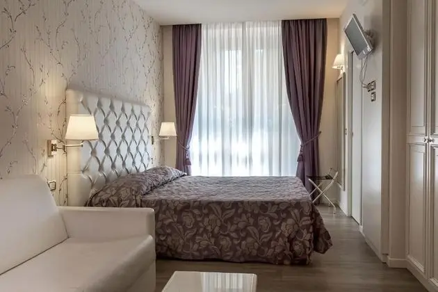 Deluxe Tek Büyük veya İki Ayrı Yataklı Oda