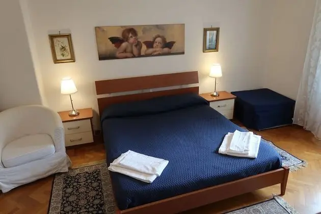 Tek Büyük Yataklı Oda, Banyolu/Duşlu