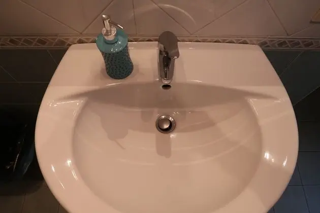 Tek Büyük Yataklı Oda, Özel Banyo (External)