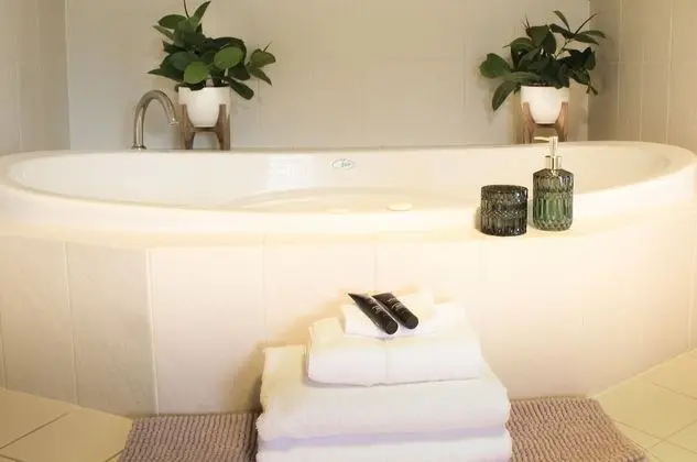 Romantic Stüdyo Süit, 1 Yatak Odası, Balkon, Liman Manzaralı (Queen Spa Suite)