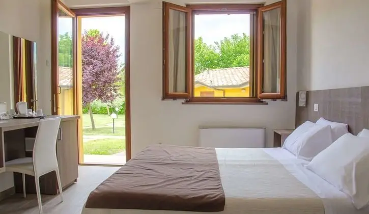 Standard Tek Büyük Yataklı Oda