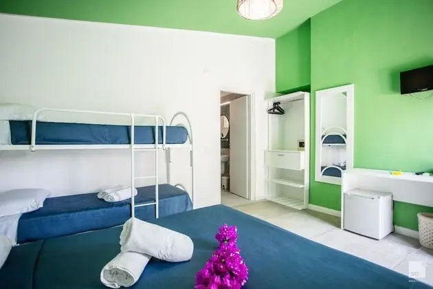 Dört Kişilik Oda