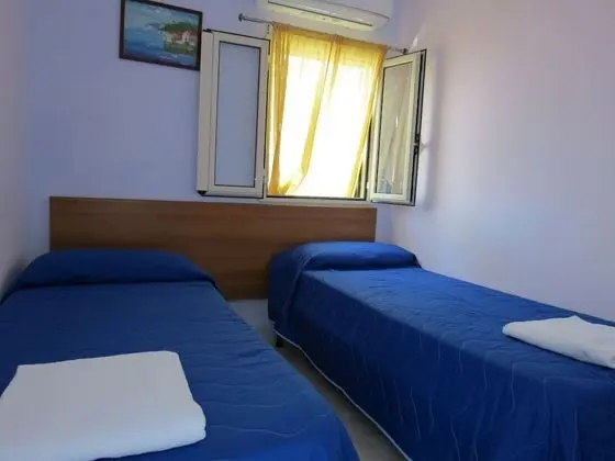 Dağ Evi, Küçük Mutfak, Deniz Manzaralı (For Four)