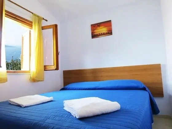 Dağ Evi, Küçük Mutfak, Deniz Manzaralı ( For Three)