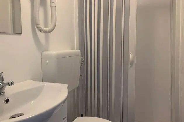 Karavan (4 pax)