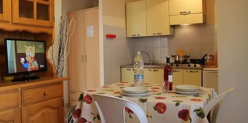 Bungalov (B)