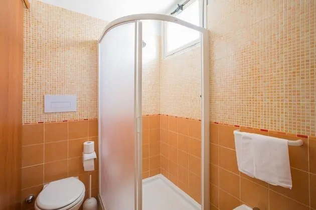 Stüdyo (4 people)